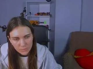 Miss-ella1  live sex cam