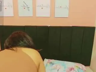 Chantal-quinn  live sex cam