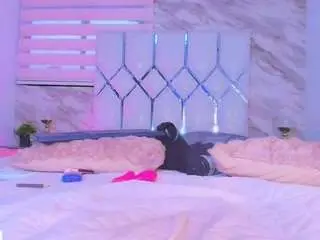 Collett-t  live sex cam