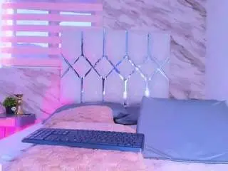Collett-t  live sex cam