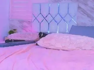 Collett-t  live sex cam