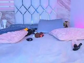Collett-t  live sex cam