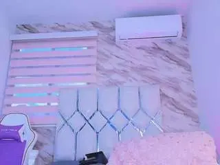 Collett-t  live sex cam