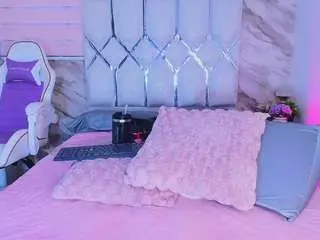 Collett-t  live sex cam