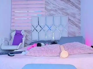 Collett-t  live sex cam