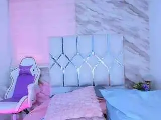 Collett-t  live sex cam