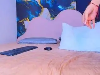 Collett-t  live sex cam
