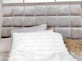 Dakotawangi  live sex cam