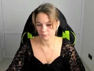 Elliecloudie  live sex cam