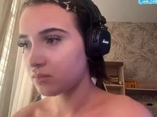 Ilianalozon  live sex cam