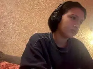 Ilianalozon  live sex cam