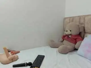 Lissa-will  live sex cam