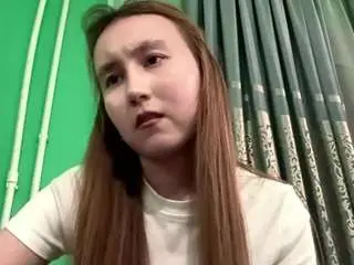 Phuonglanigan  live sex cam