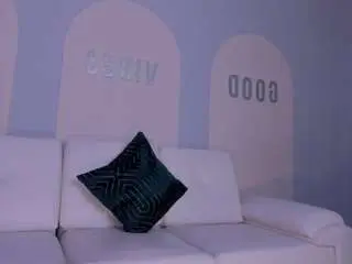 Rileyride  live sex cam