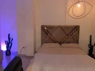 Rileyride  live sex cam
