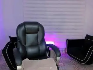 Rileyride  live sex cam