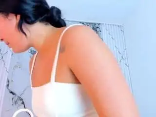 Kellymillian  live sex cam