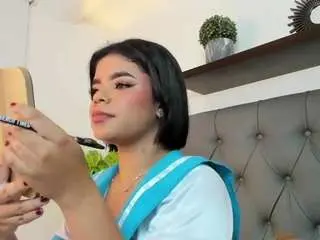 Kenia28  live sex cam