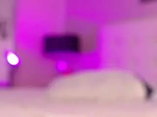 Maia-reficco  live sex cam