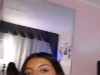 Maia-reficco  live sex cam