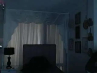 Maia-reficco  live sex cam