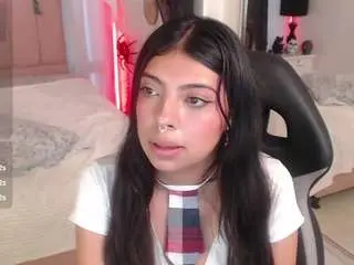 Maia-reficco  live sex cam