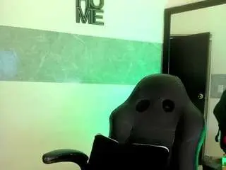 Marleyluna  live sex cam