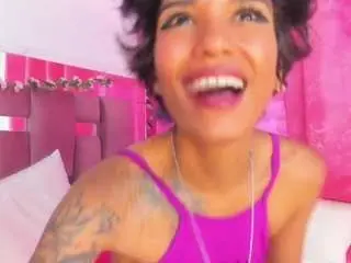 Marleyluna  live sex cam