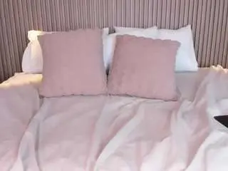 Cloeharp  live sex cam