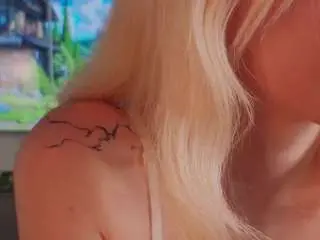 Eileenmacmullan  live sex cam