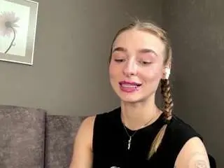 Kaelithhale  live sex cam
