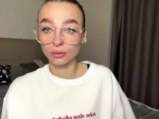 Kaelithhale  live sex cam