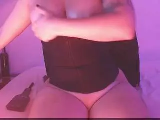 Kyliemaxwell  live sex cam
