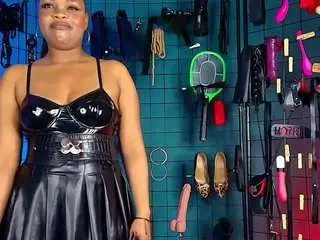 Mrebonybdsm  live sex cam