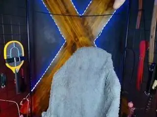 Mrebonybdsm  live sex cam