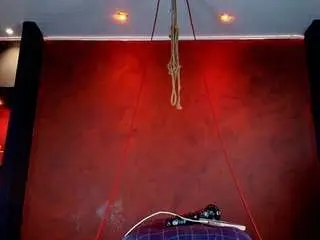 Mrebonybdsm  live sex cam