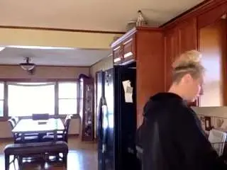 Outdoorchic  live sex cam