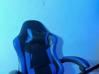 Briana-kimm  live sex cam
