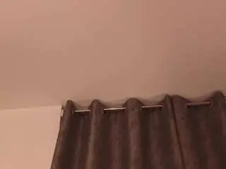 Cherryy-bomb  live sex cam