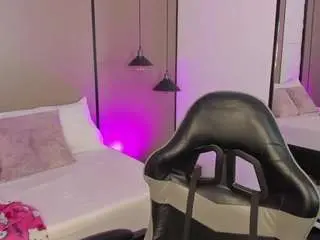 Cristin-collins  live sex cam