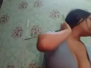 Dezygirl22  live sex cam