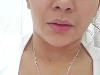 Karlapum  live sex cam