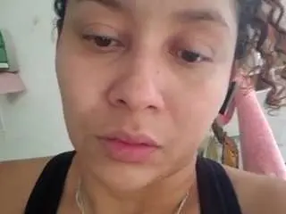 Karlapum  live sex cam