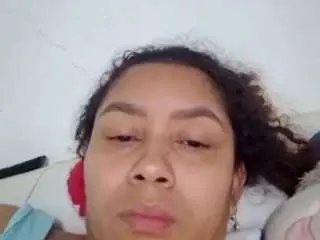 Karlapum  live sex cam