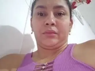 Karlapum  live sex cam