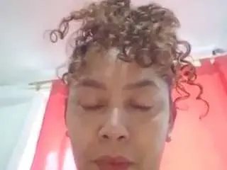 Karlapum  live sex cam