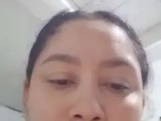 Karlapum  live sex cam