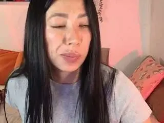 Lily-evanss  live sex cam