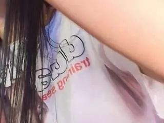 Lily-evanss  live sex cam