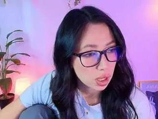 Lily-evanss  live sex cam